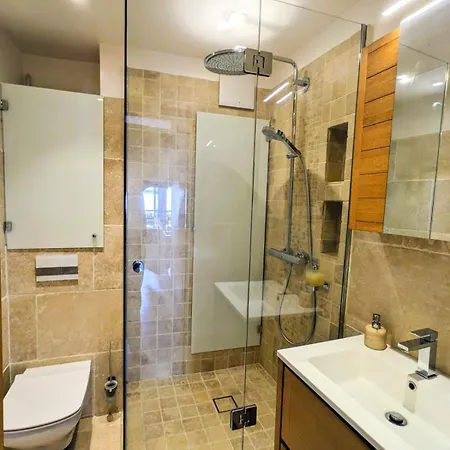 Elegant In Montorgueil * Paříž